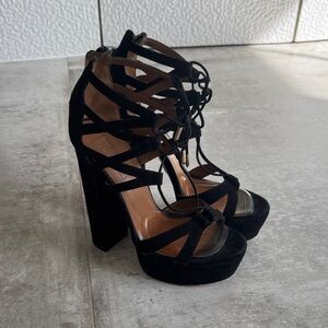 Elegant Black Strappy Women's Heels